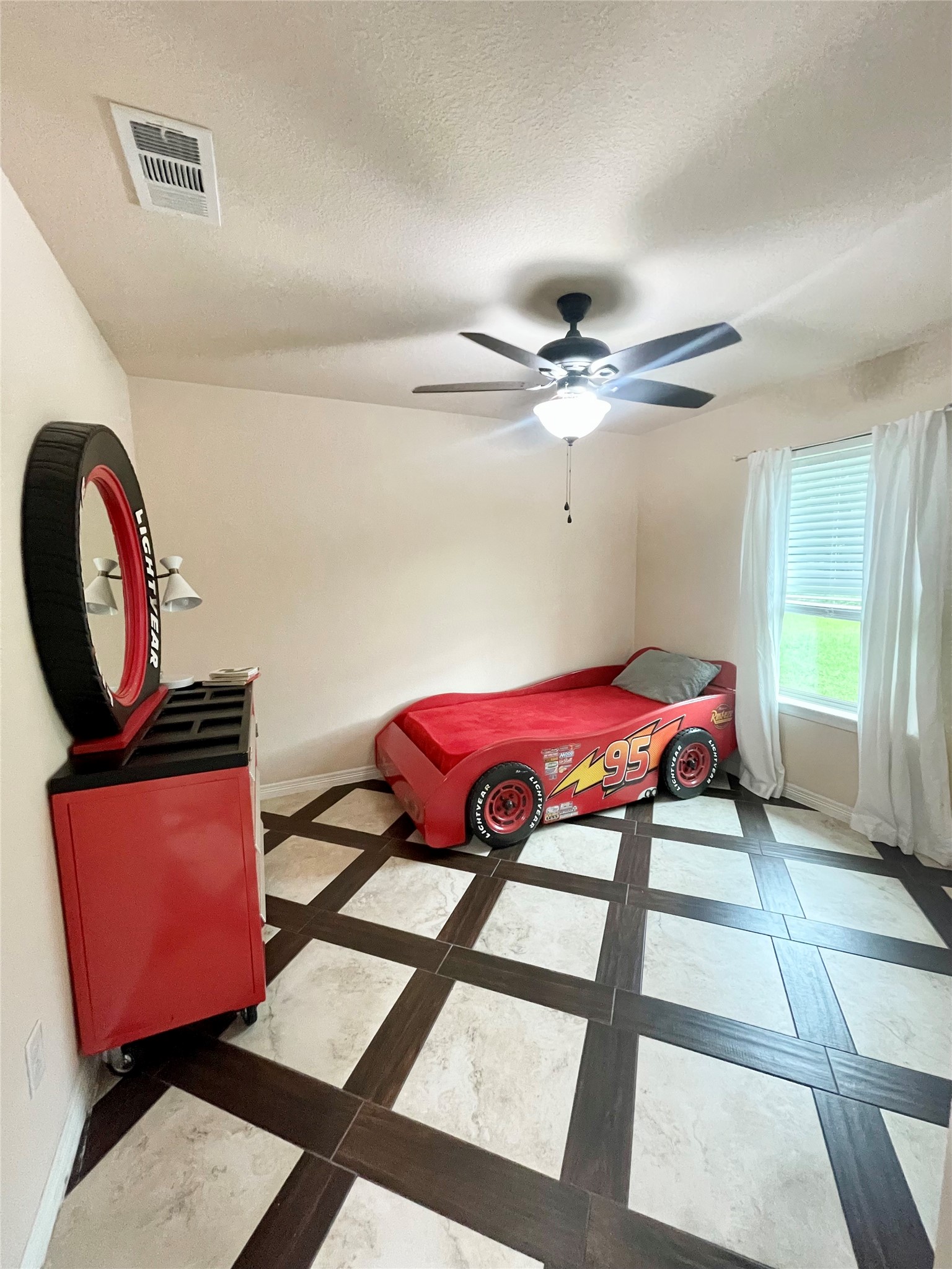 1581 County Road 1079