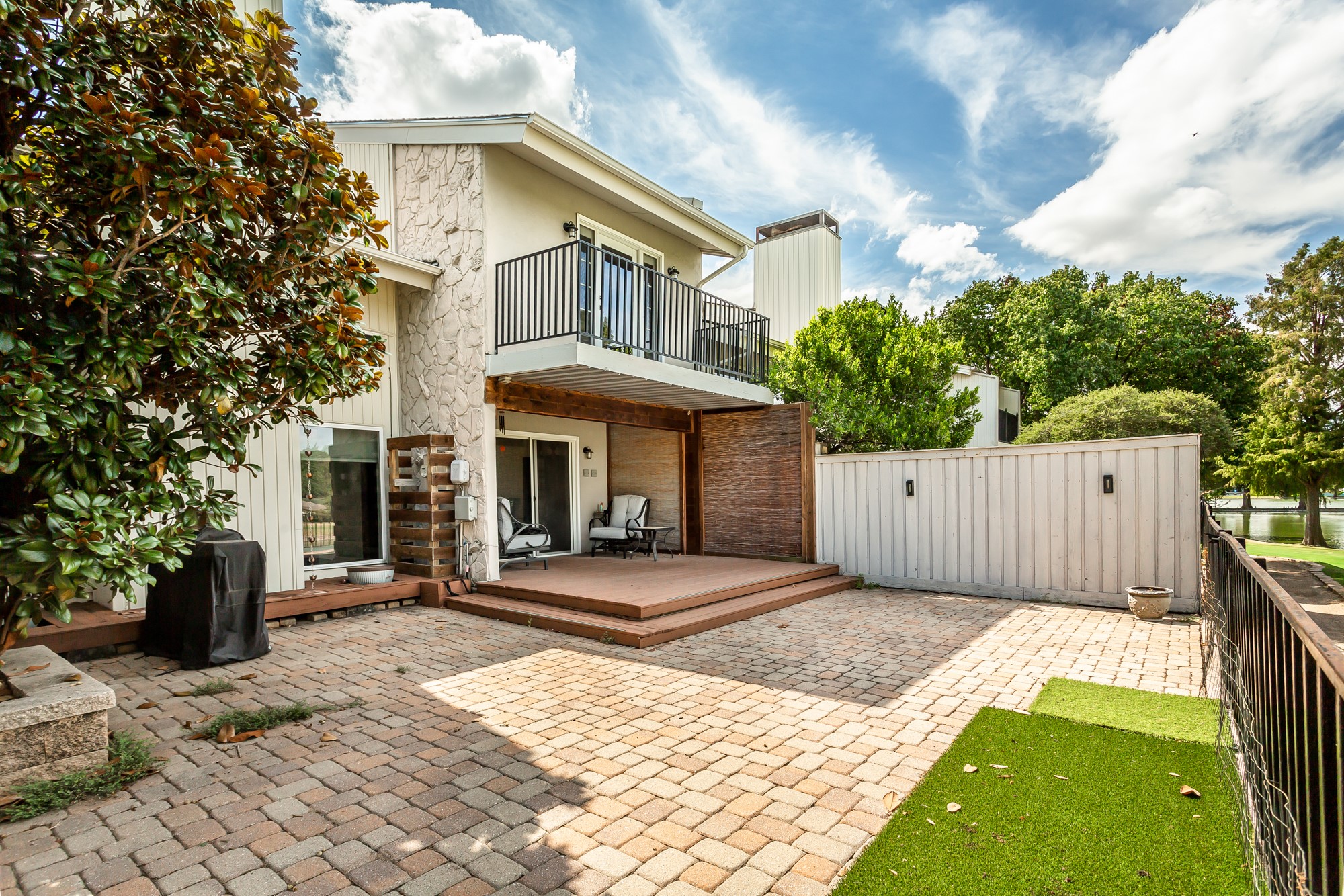 2925 Country Place Circle