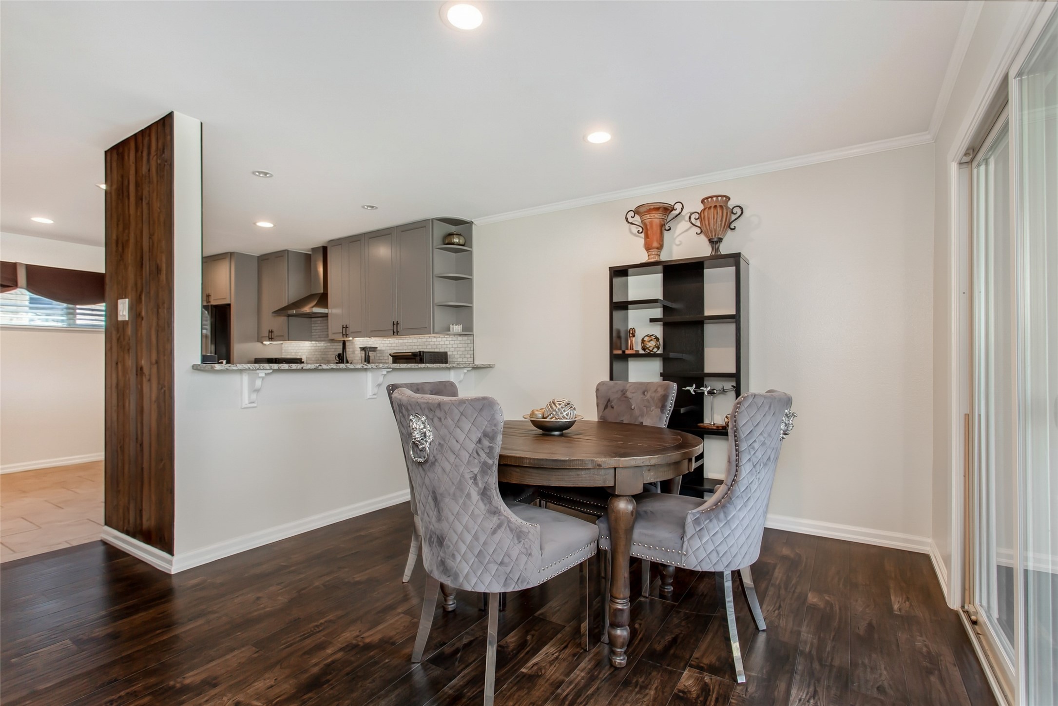 2925 Country Place Circle