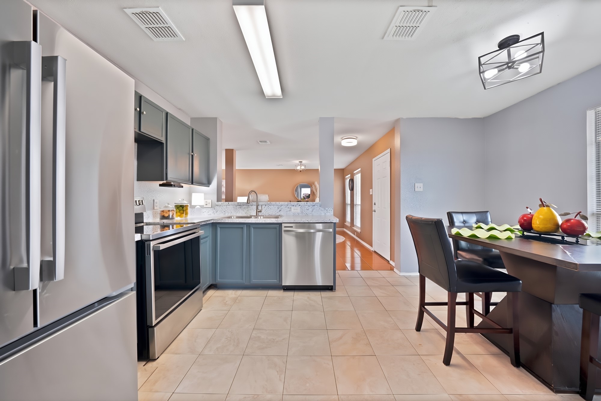 2326 Mcintosh Court