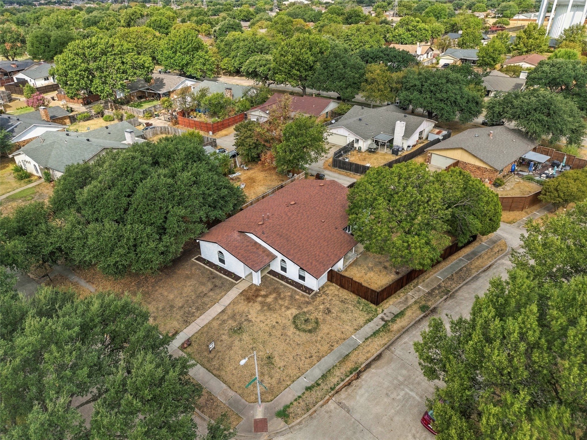 1515 Cherokee Trail