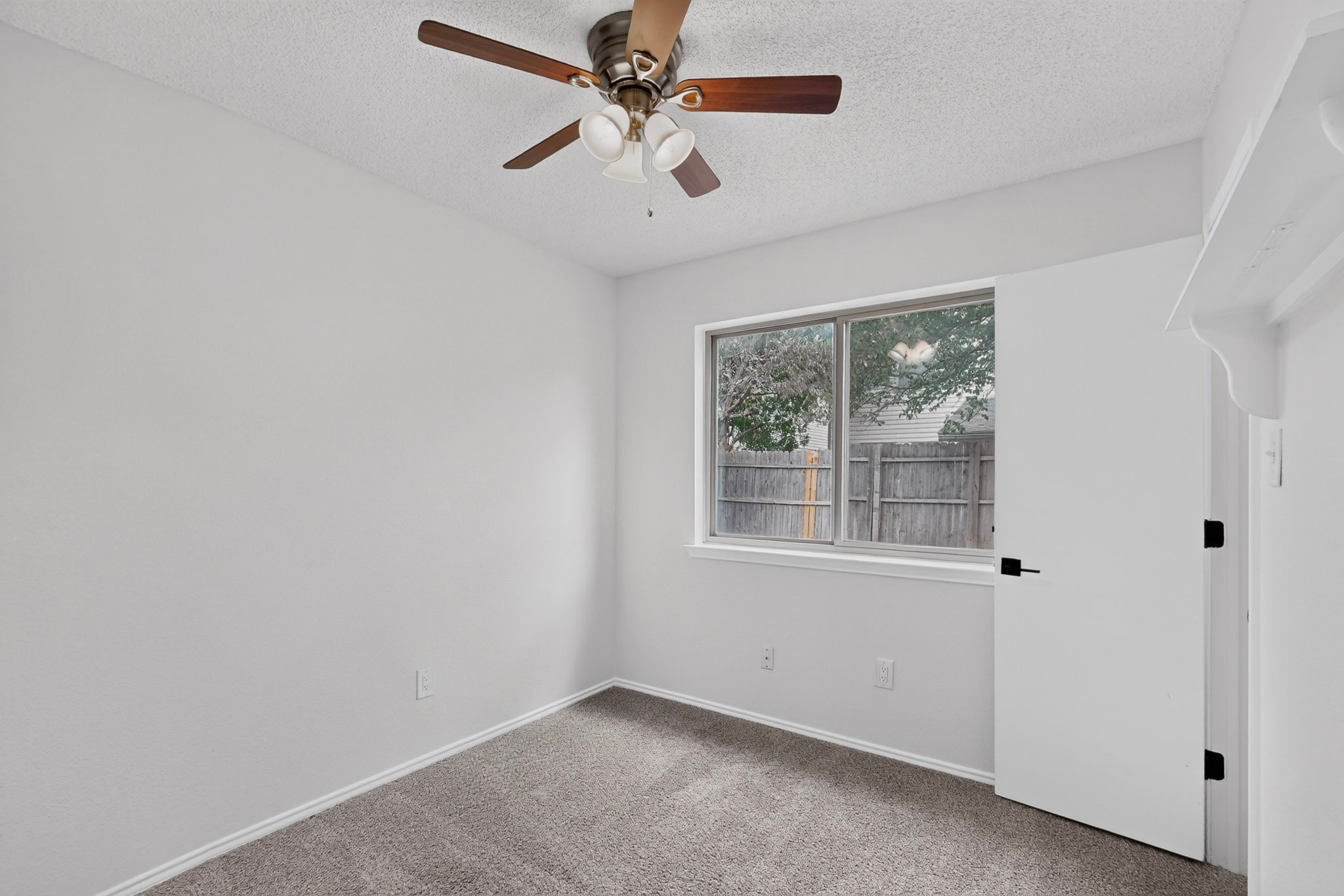 2039 Mallard Drive