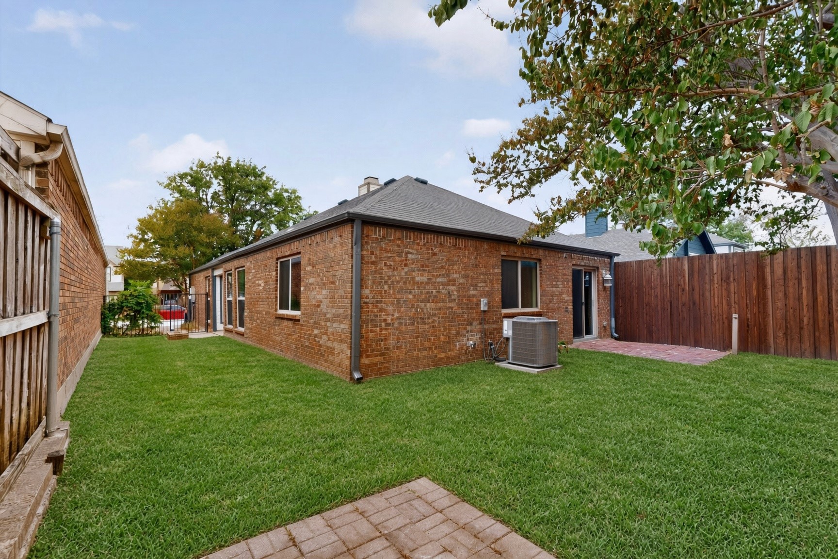 2039 Mallard Drive