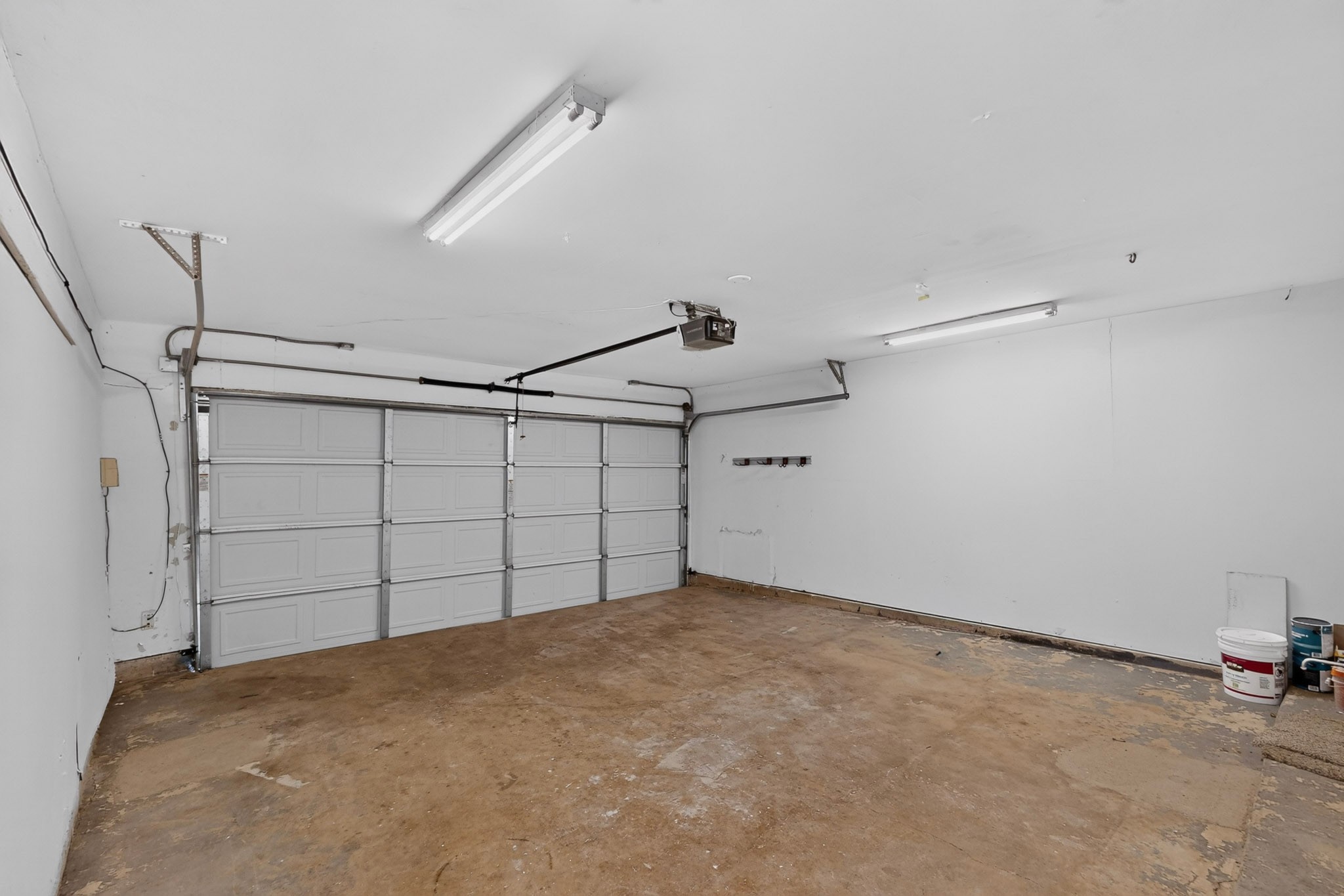 2039 Mallard Drive