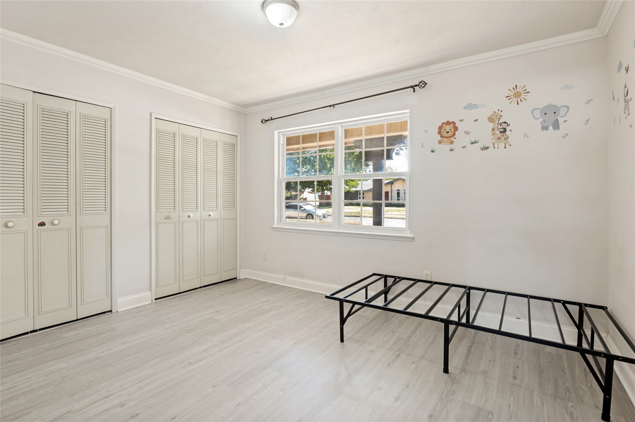 1301 Hillsdale Drive