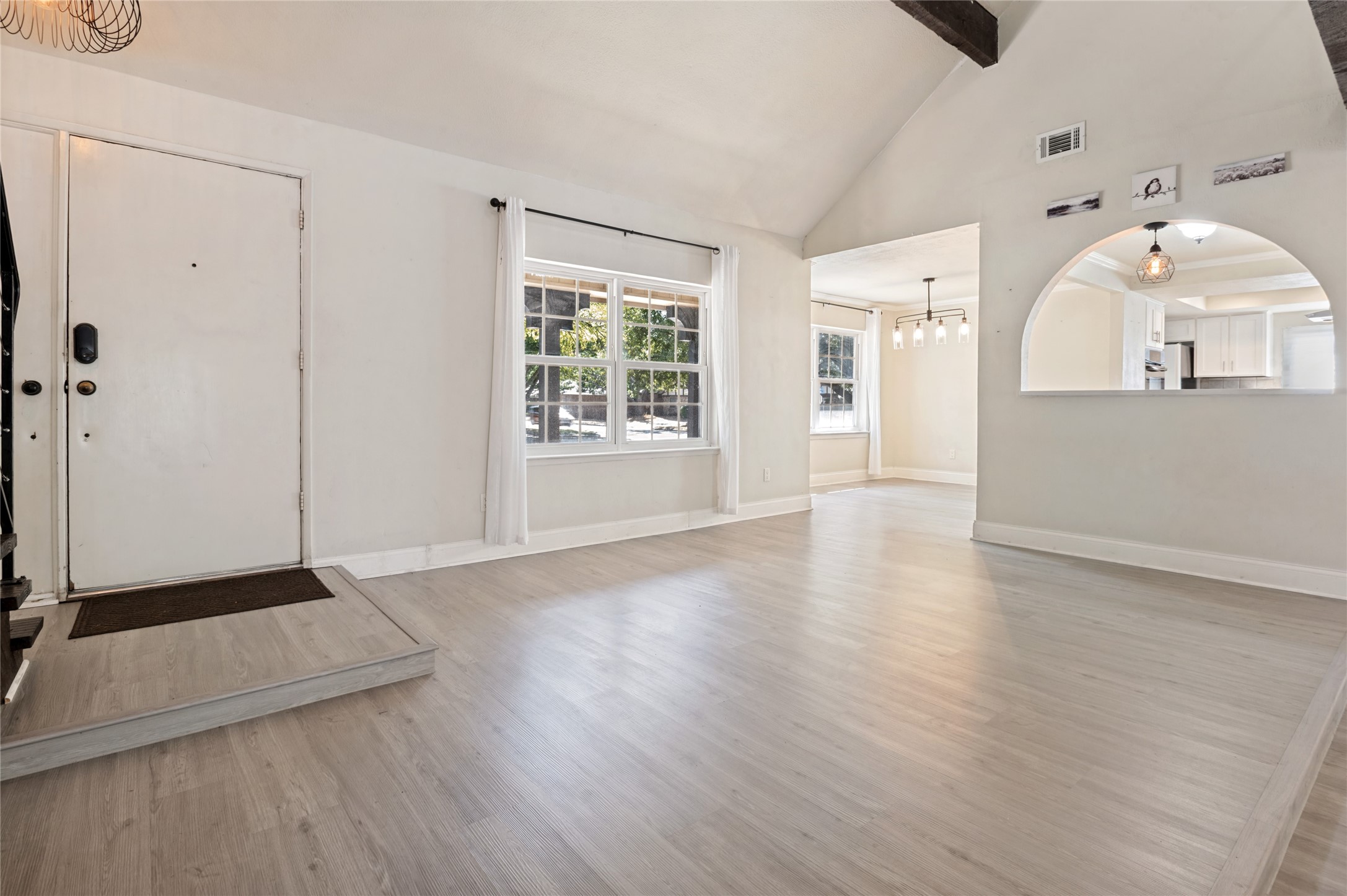 1301 Hillsdale Drive