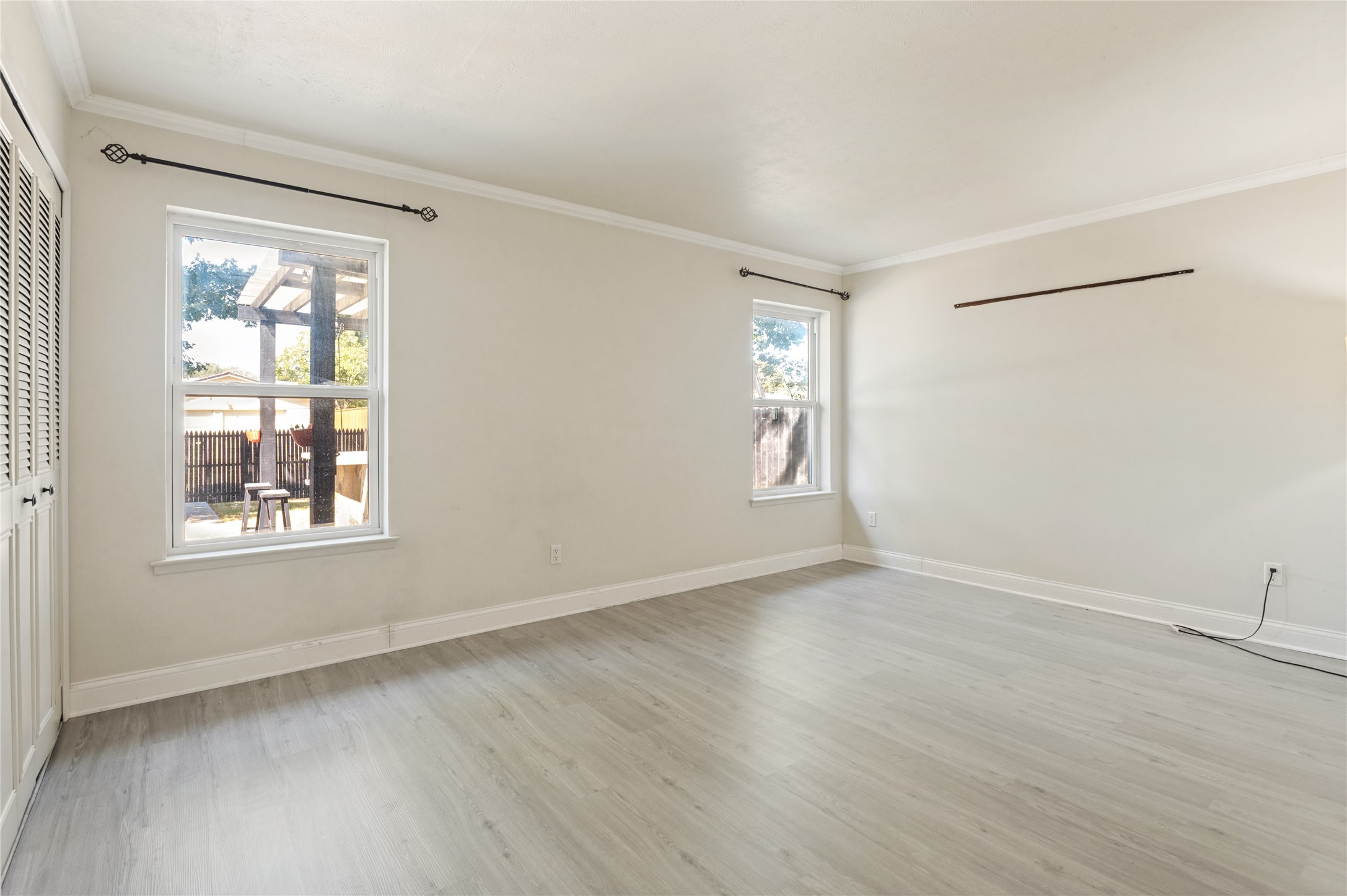 1301 Hillsdale Drive