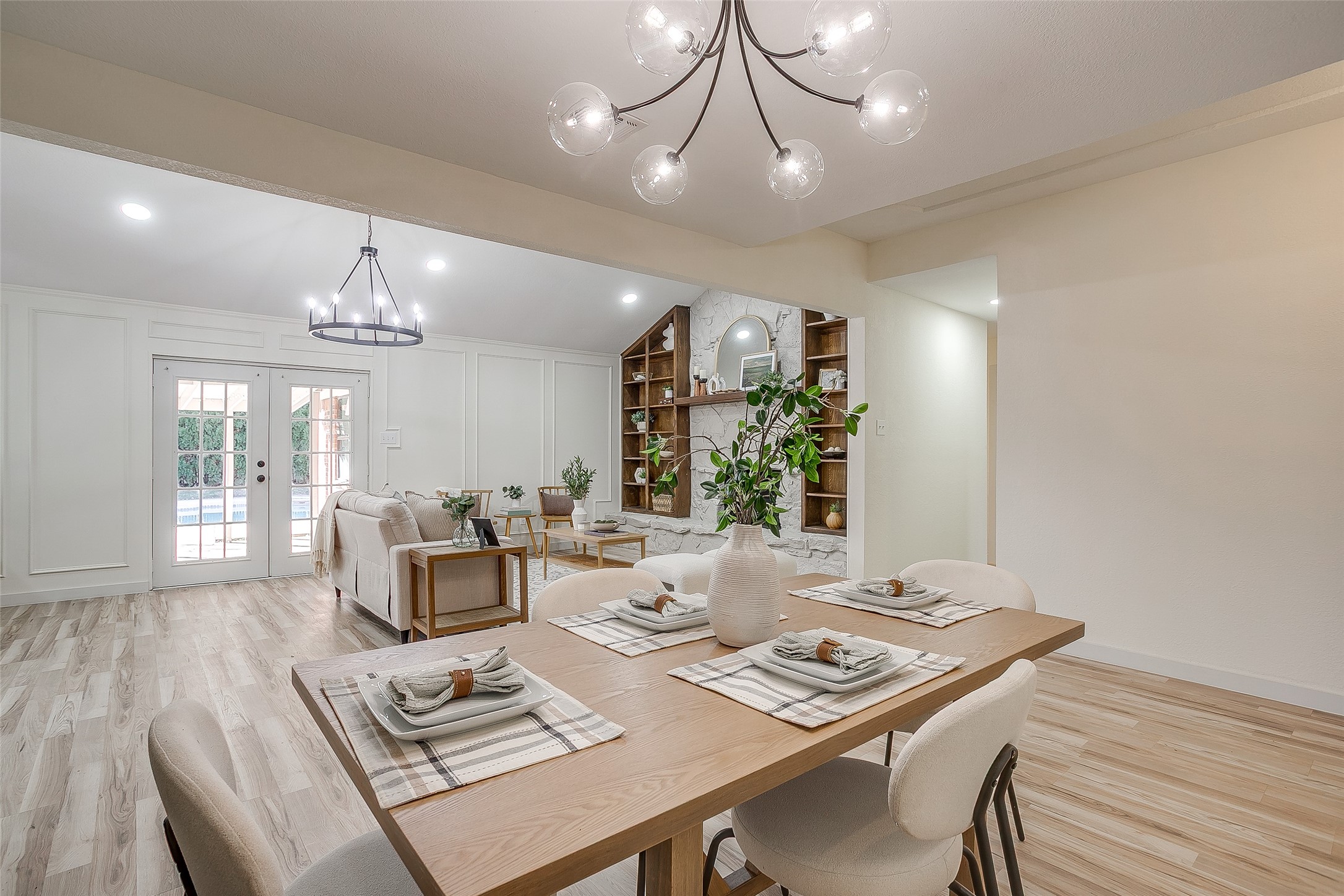 2421 Meadow View