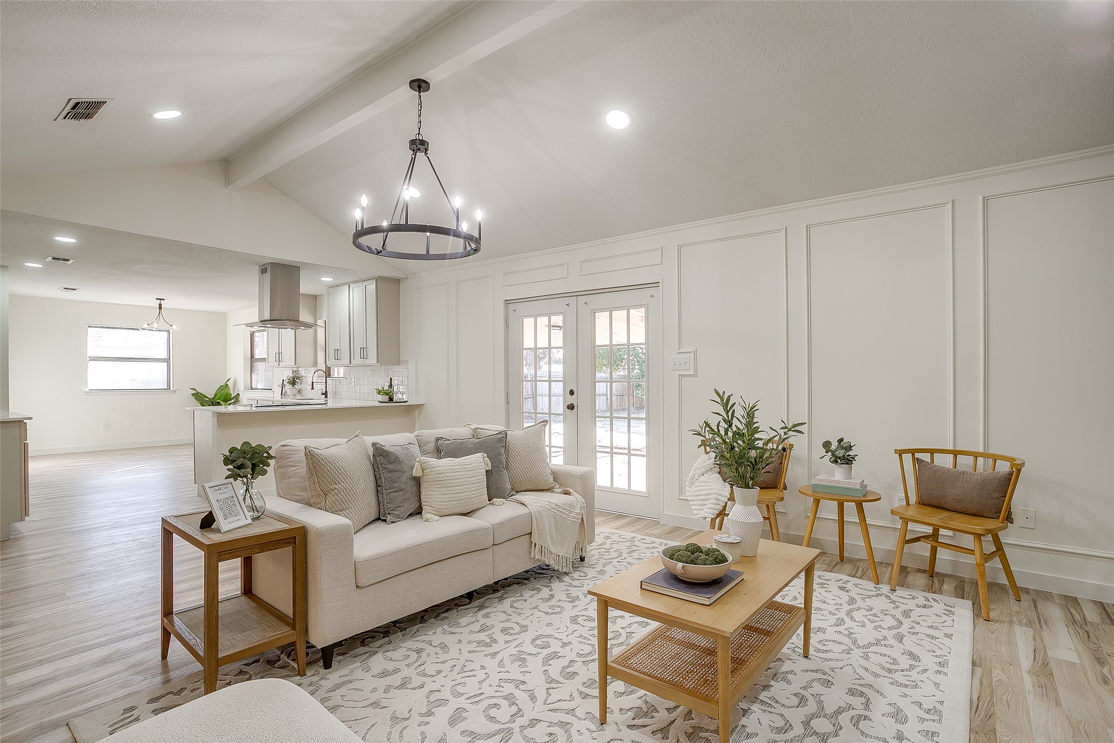 2421 Meadow View