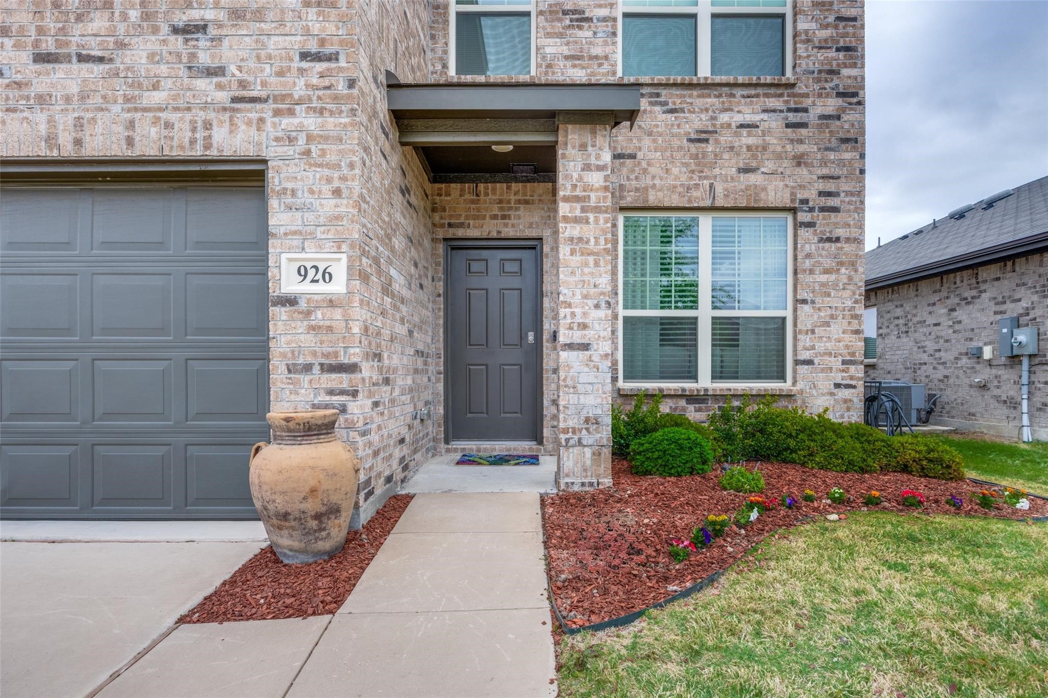 926 Hurstwood Drive