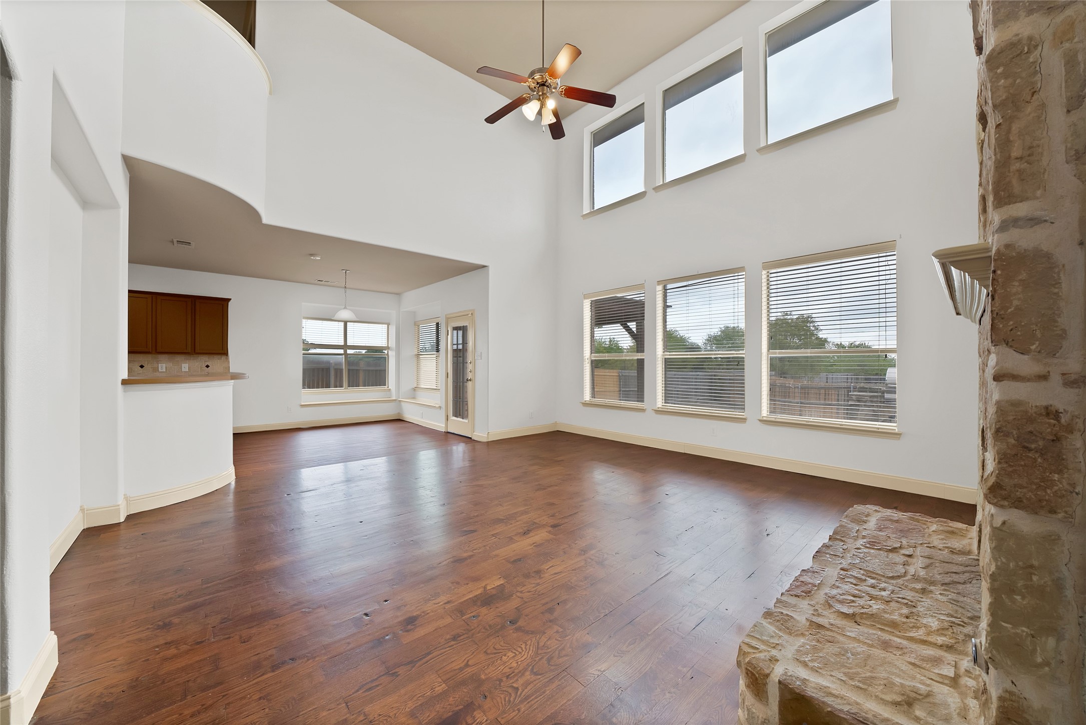 903 Fieldstone Drive
