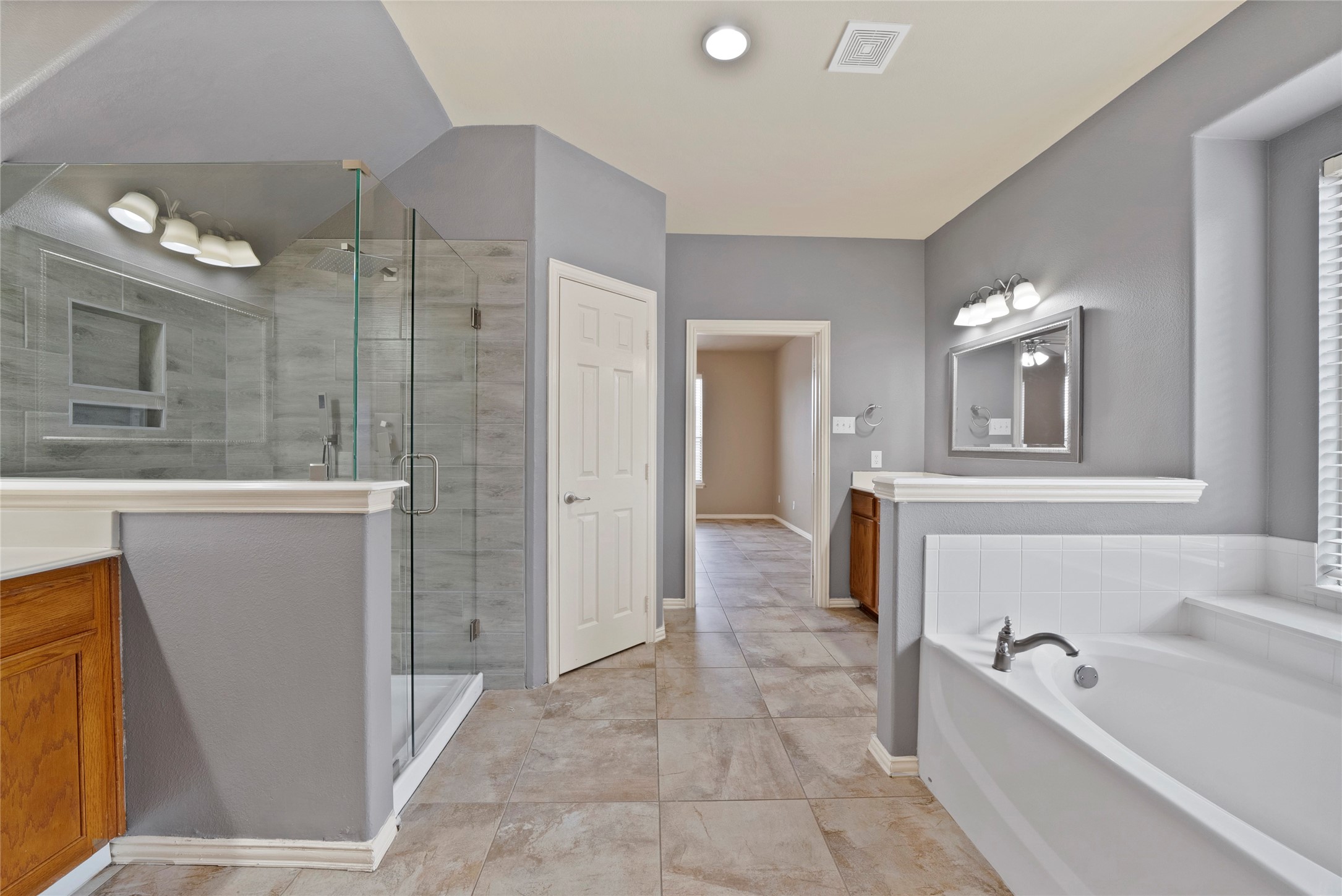 903 Fieldstone Drive