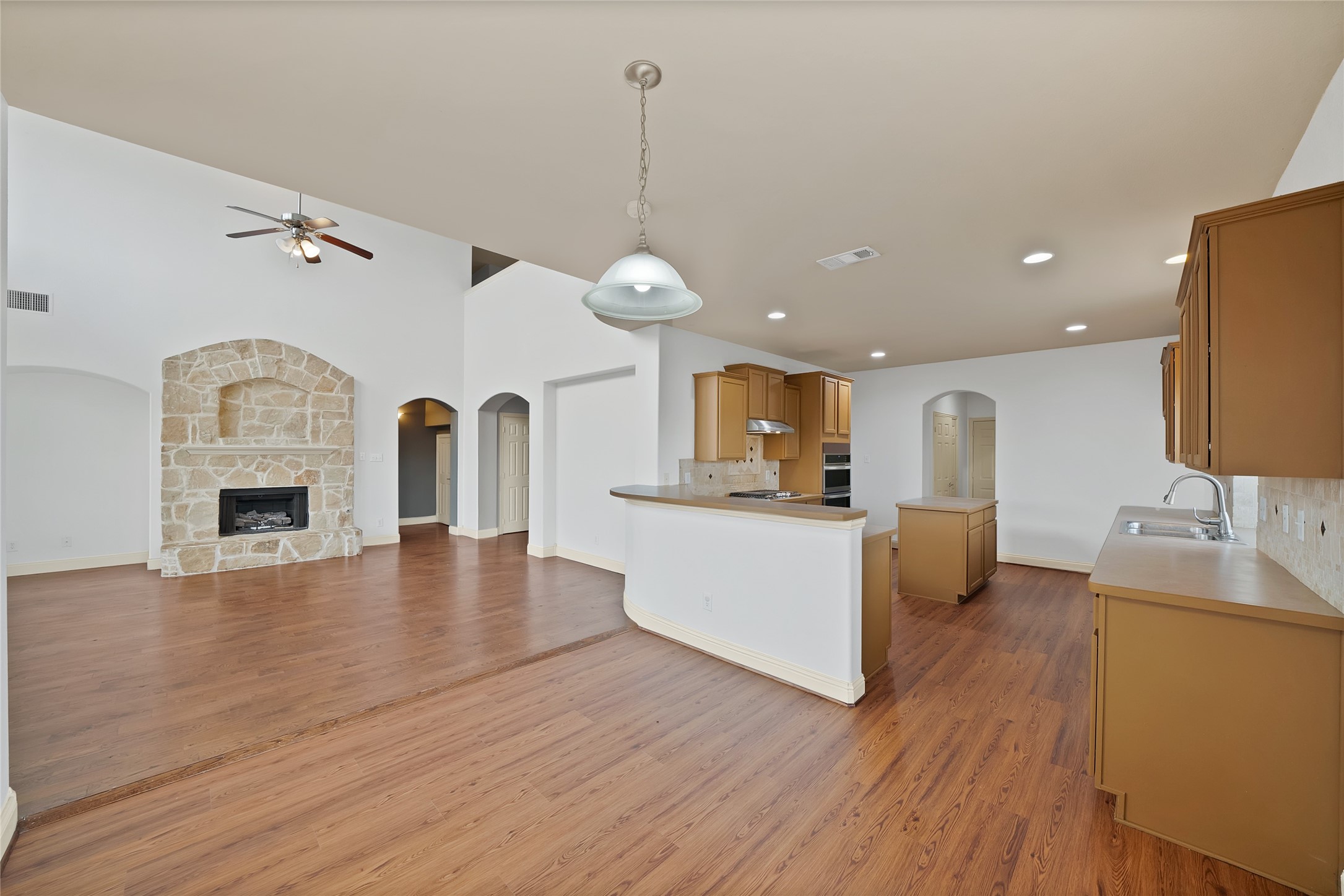 903 Fieldstone Drive