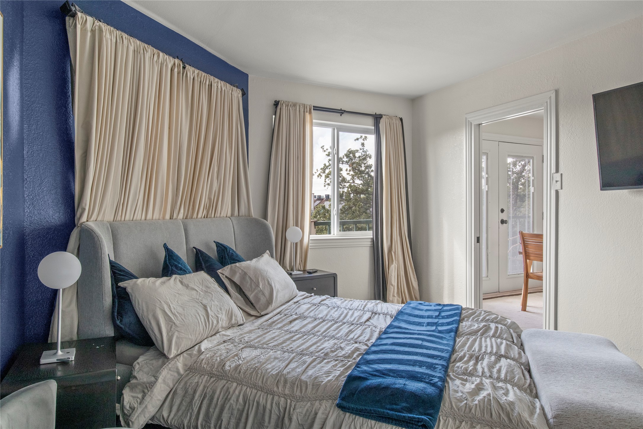 2310 Balsam Drive B301