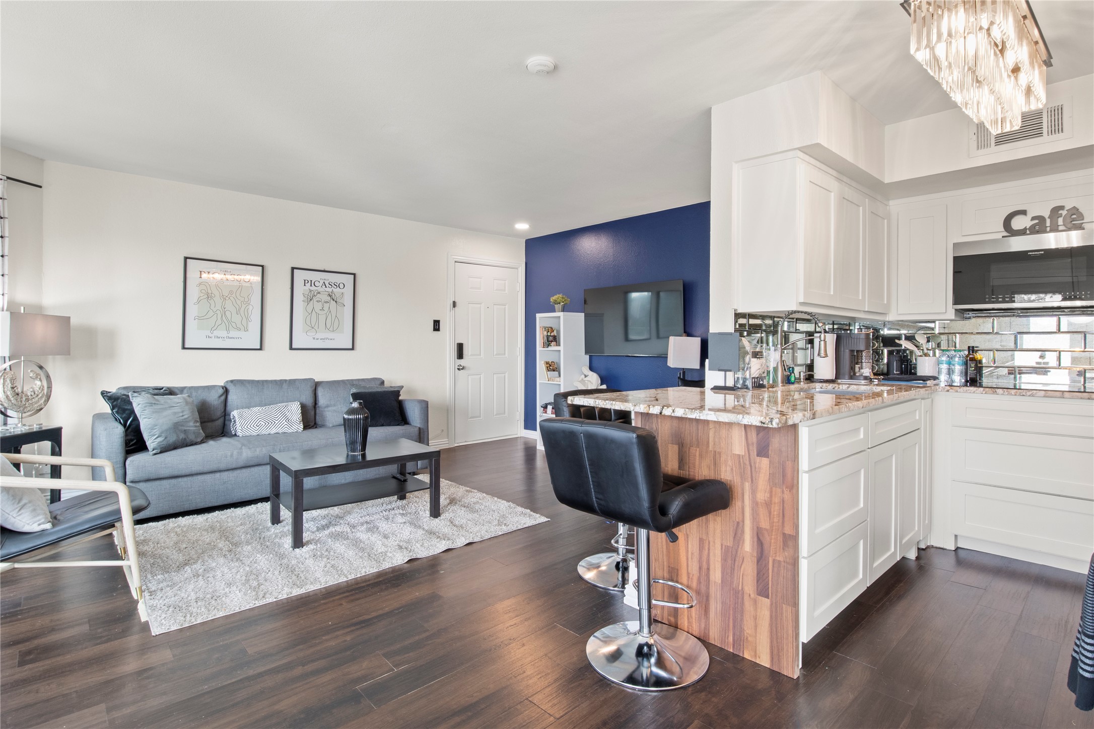 2310 Balsam Drive B301