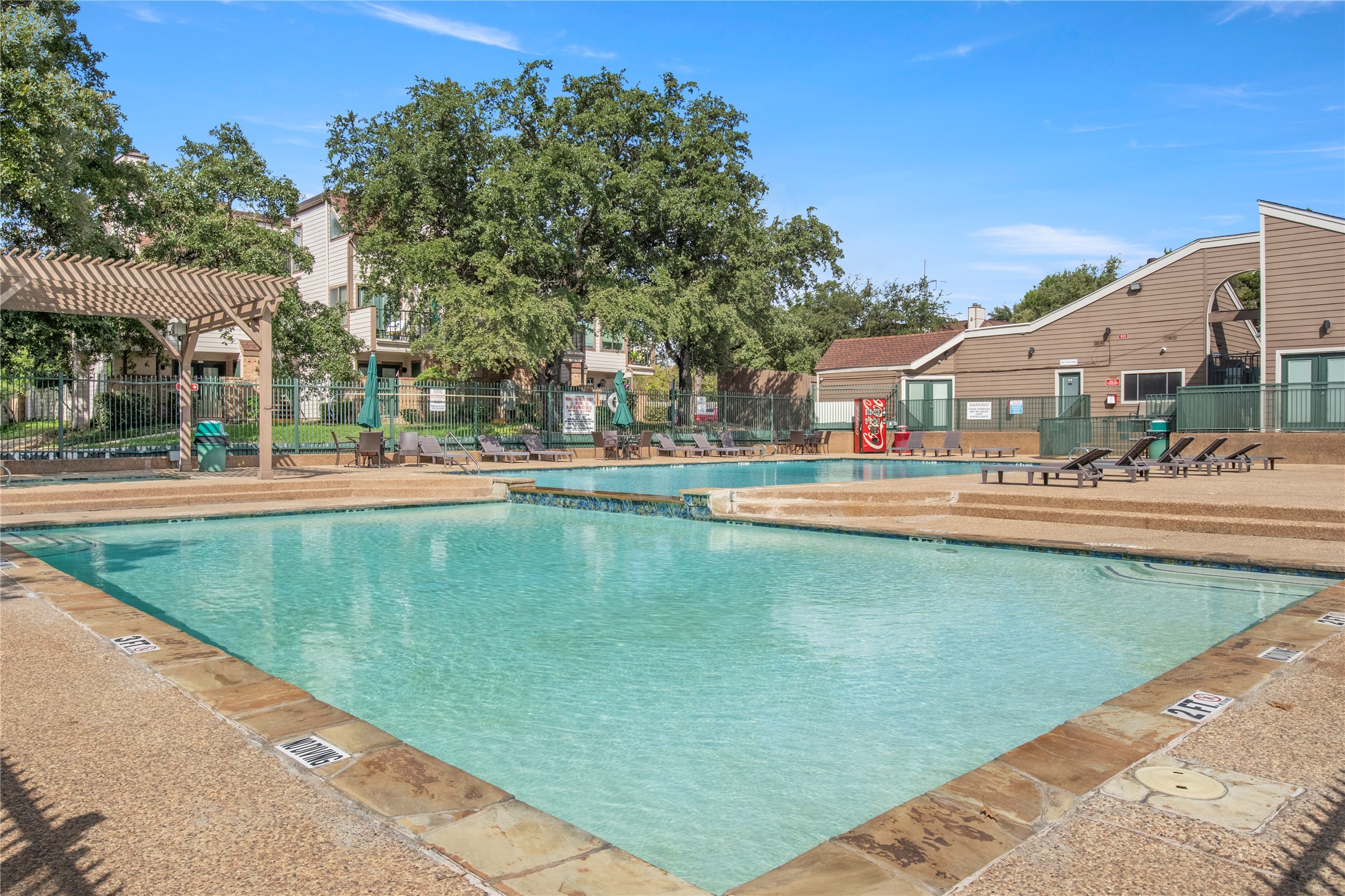 2310 Balsam Drive B301