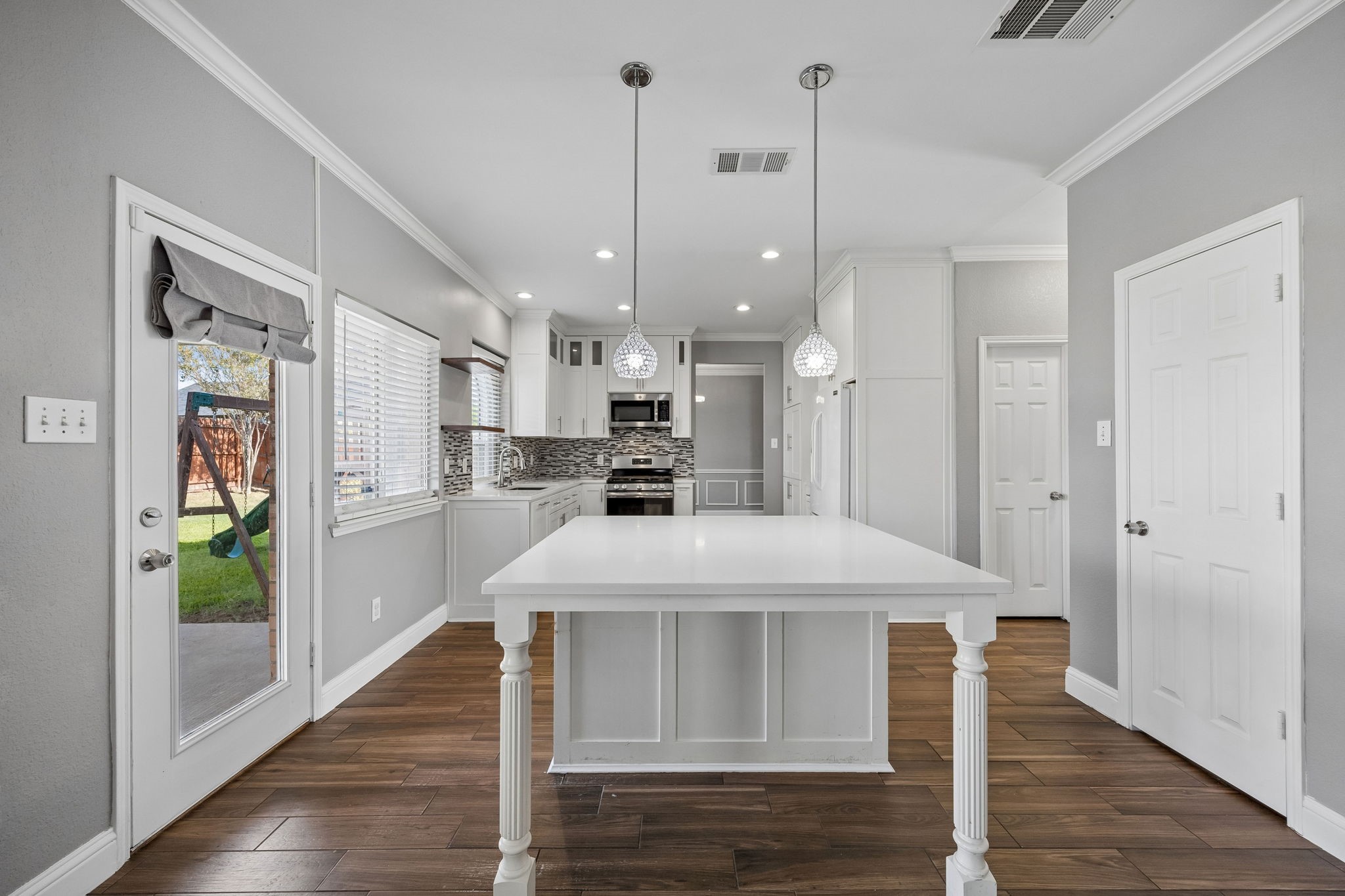 2212 San Simeon Drive