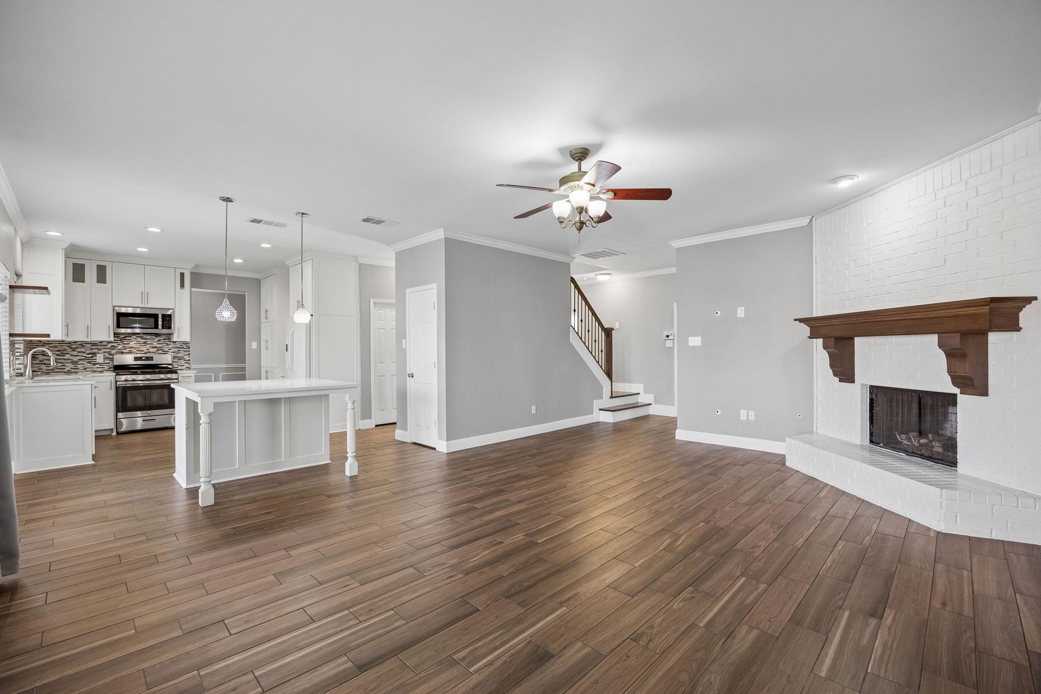 2212 San Simeon Drive
