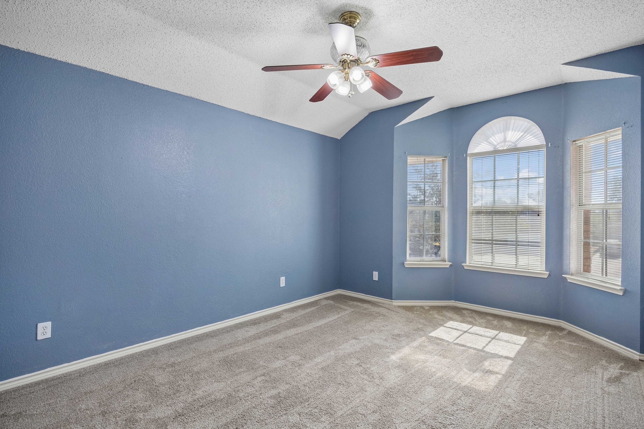 2212 San Simeon Drive