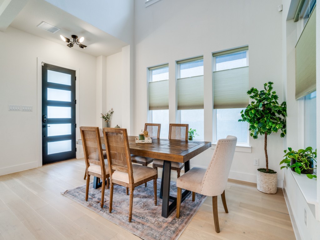 7404 Collin McKinney Parkway