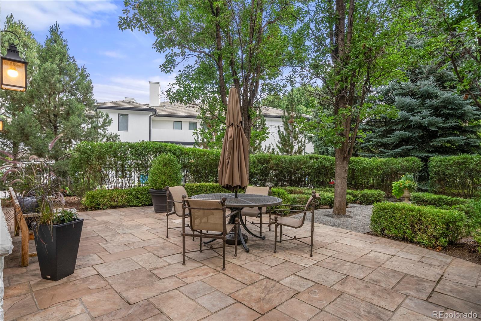 8 Gray Owl Road