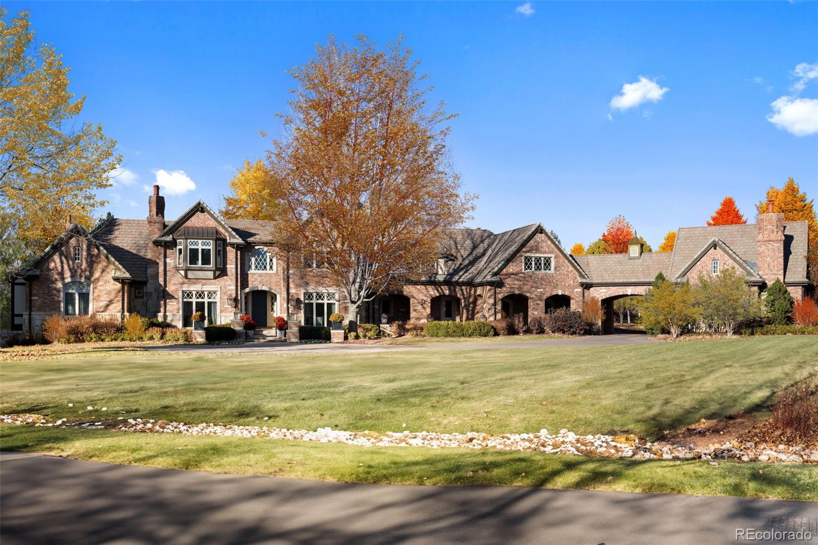 26 Cherry Hills Park Drive