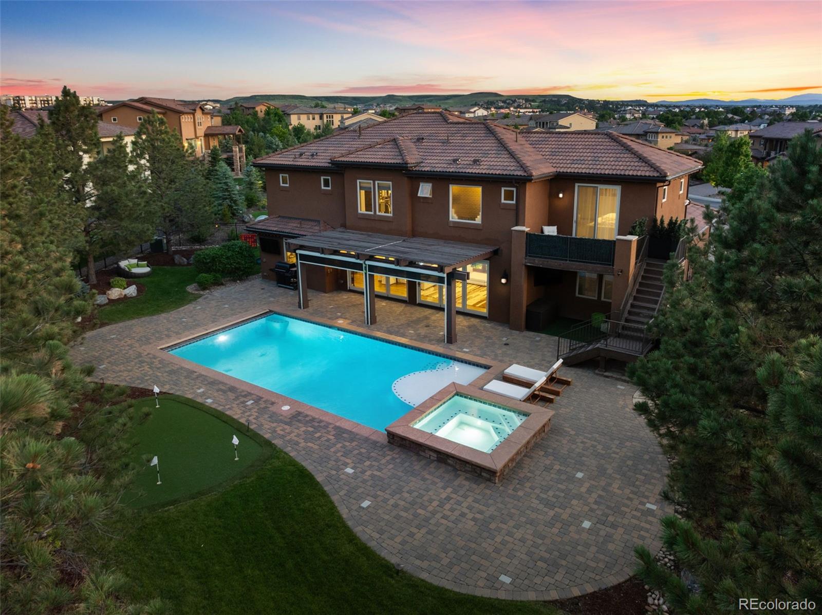 9316 Vista Hill Way