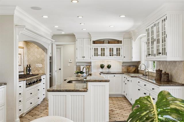 4887 Tule Lake Drive