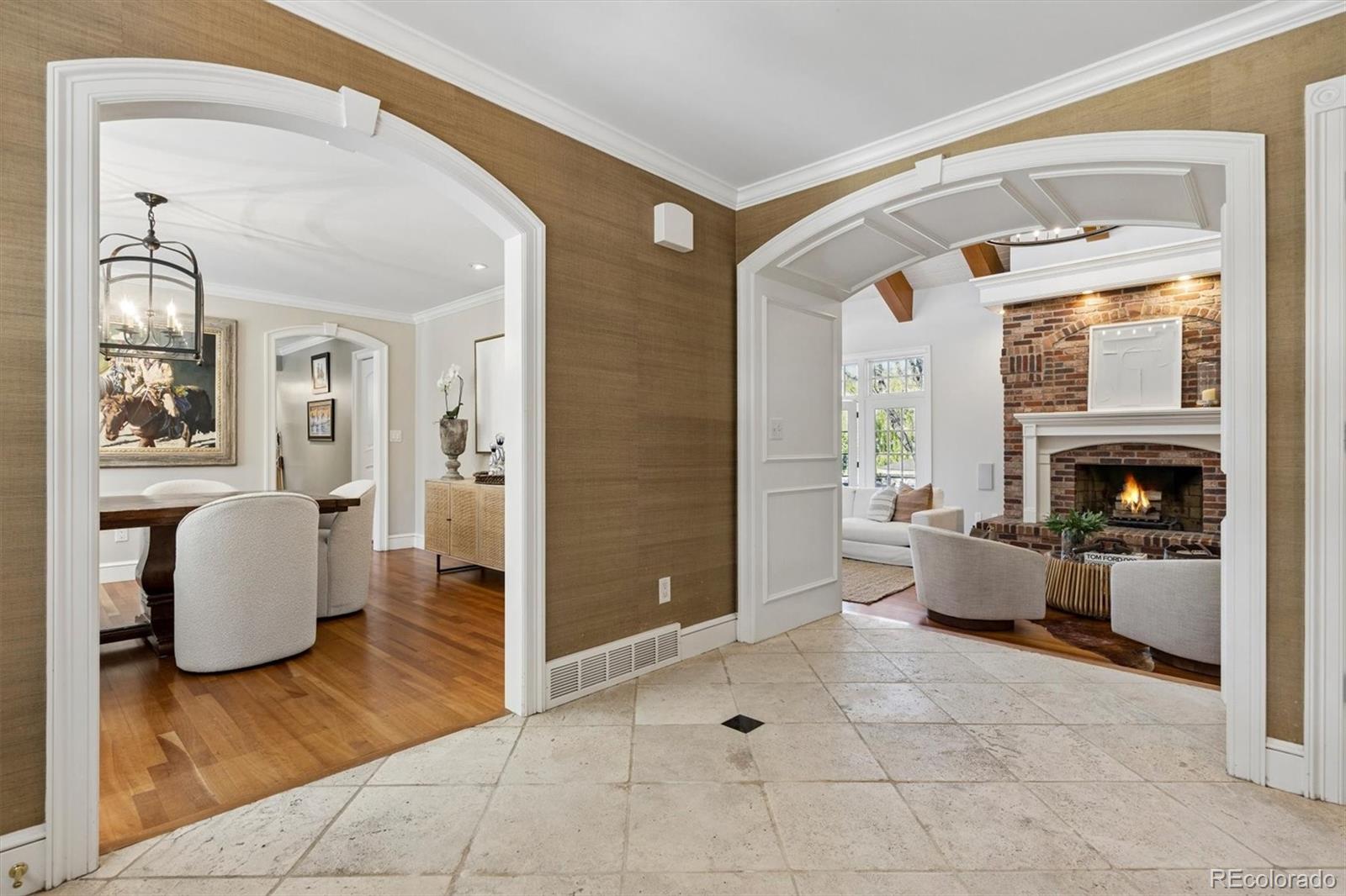 4887 Tule Lake Drive