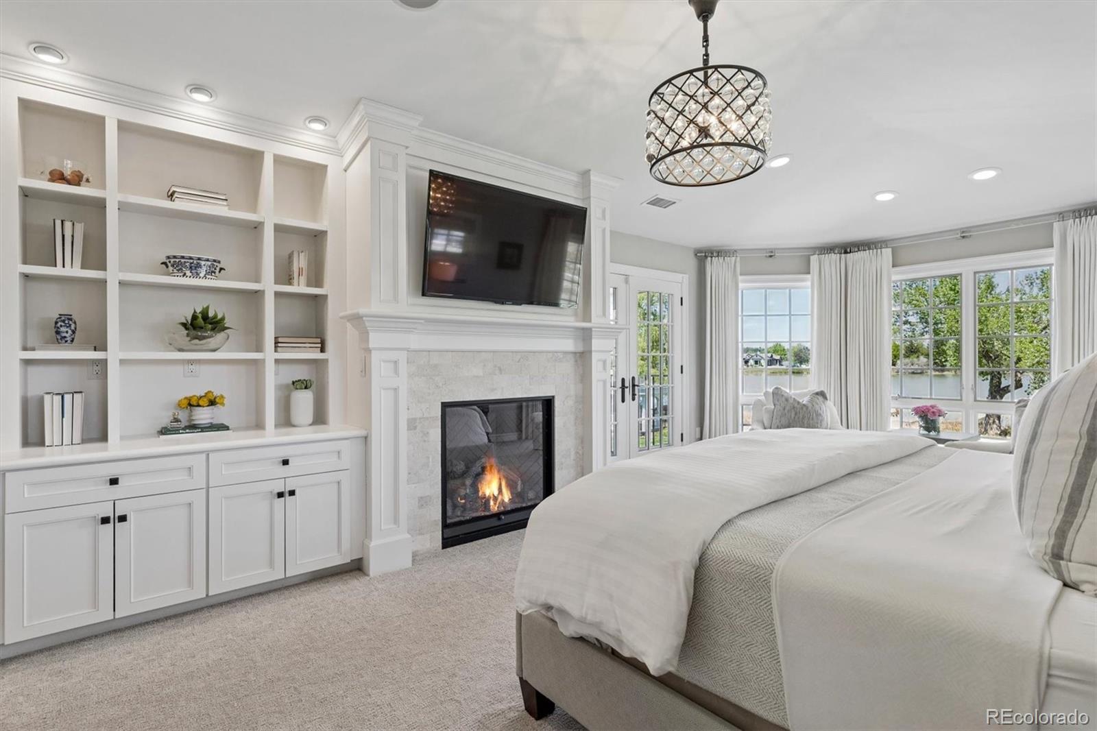 4887 Tule Lake Drive