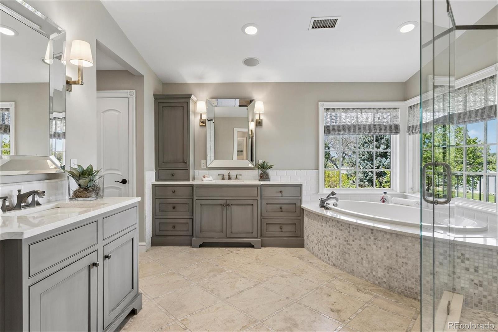 4887 Tule Lake Drive