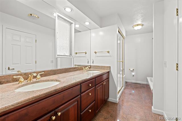 1699 Green Oaks Drive
