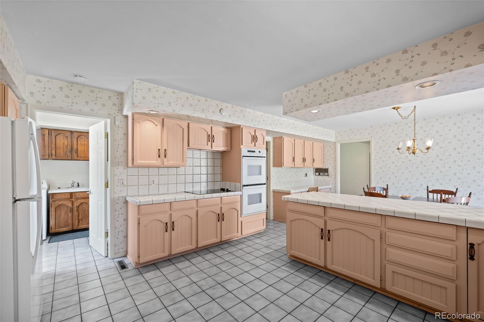 1699 Green Oaks Drive