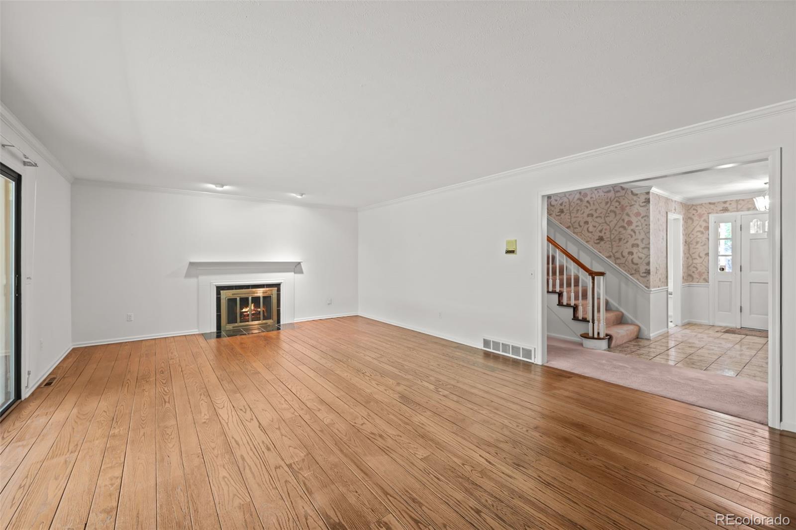 1699 Green Oaks Drive