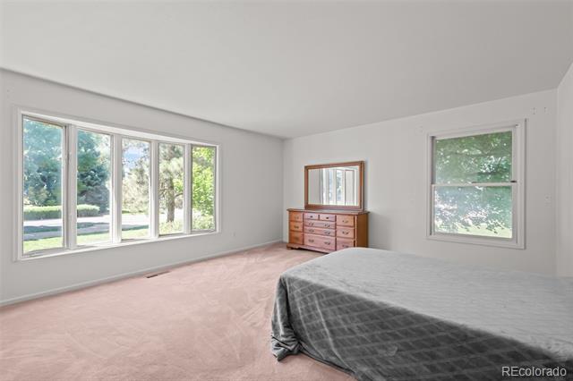 1699 Green Oaks Drive