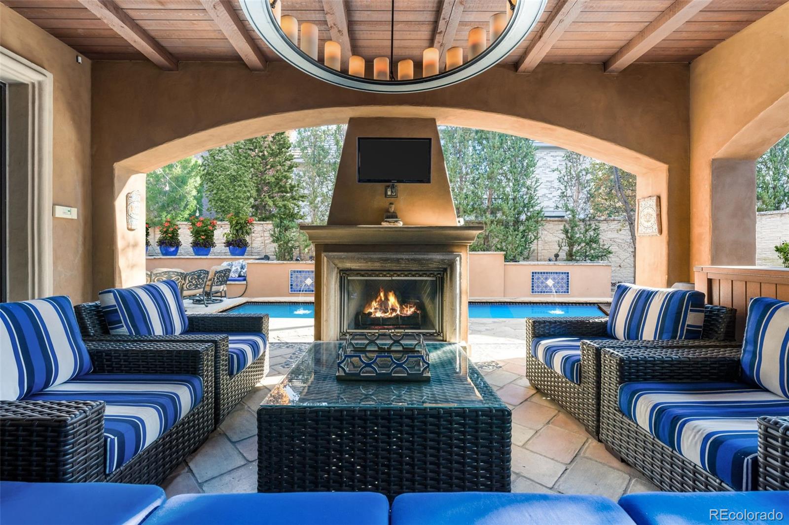 100 S University Boulevard Unit: 7