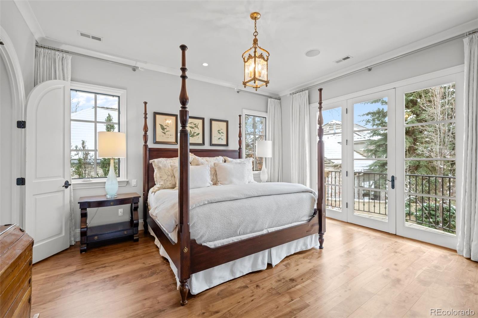 100 S University Boulevard Unit: 7
