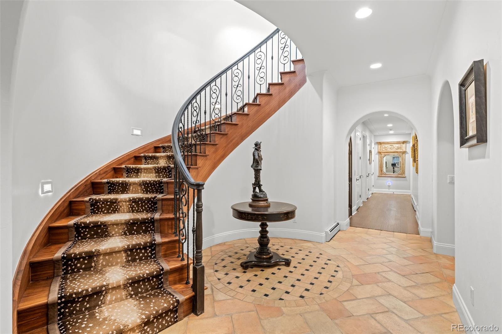 100 S University Boulevard Unit: 7