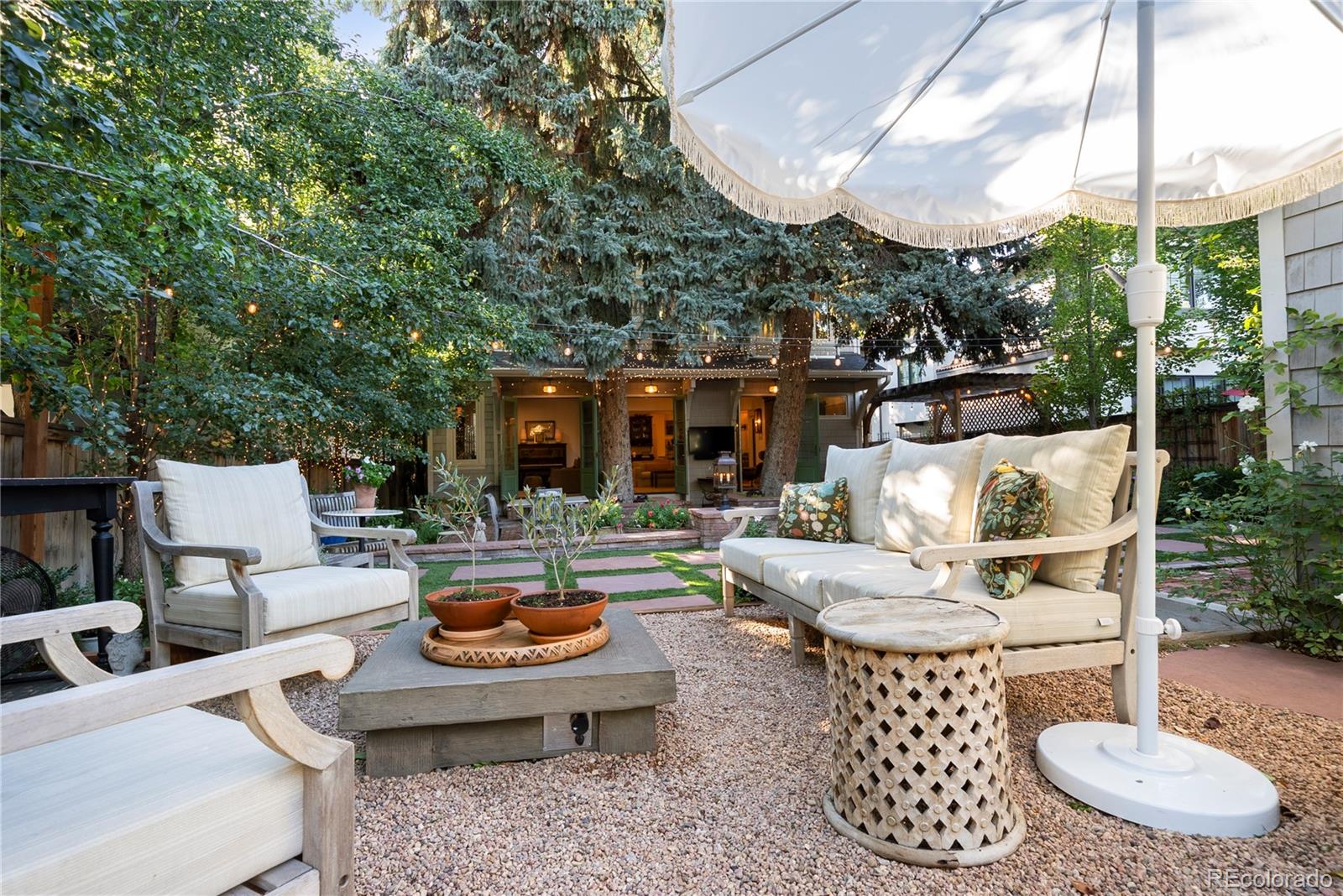 2566 S Clayton Street