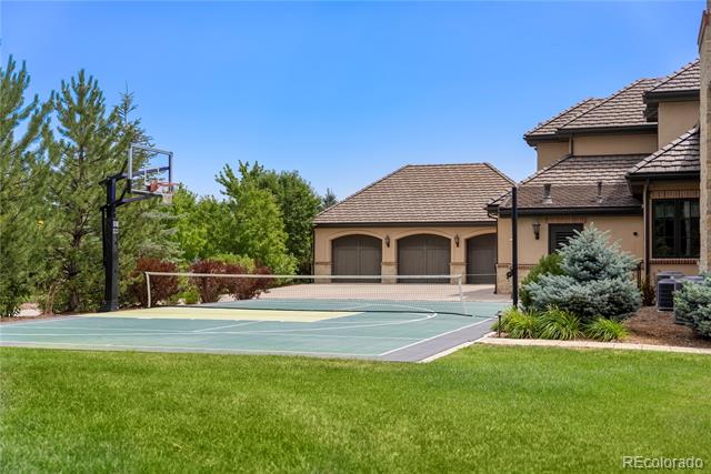 4040 E Forbes Court