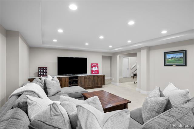 50 Meade Lane