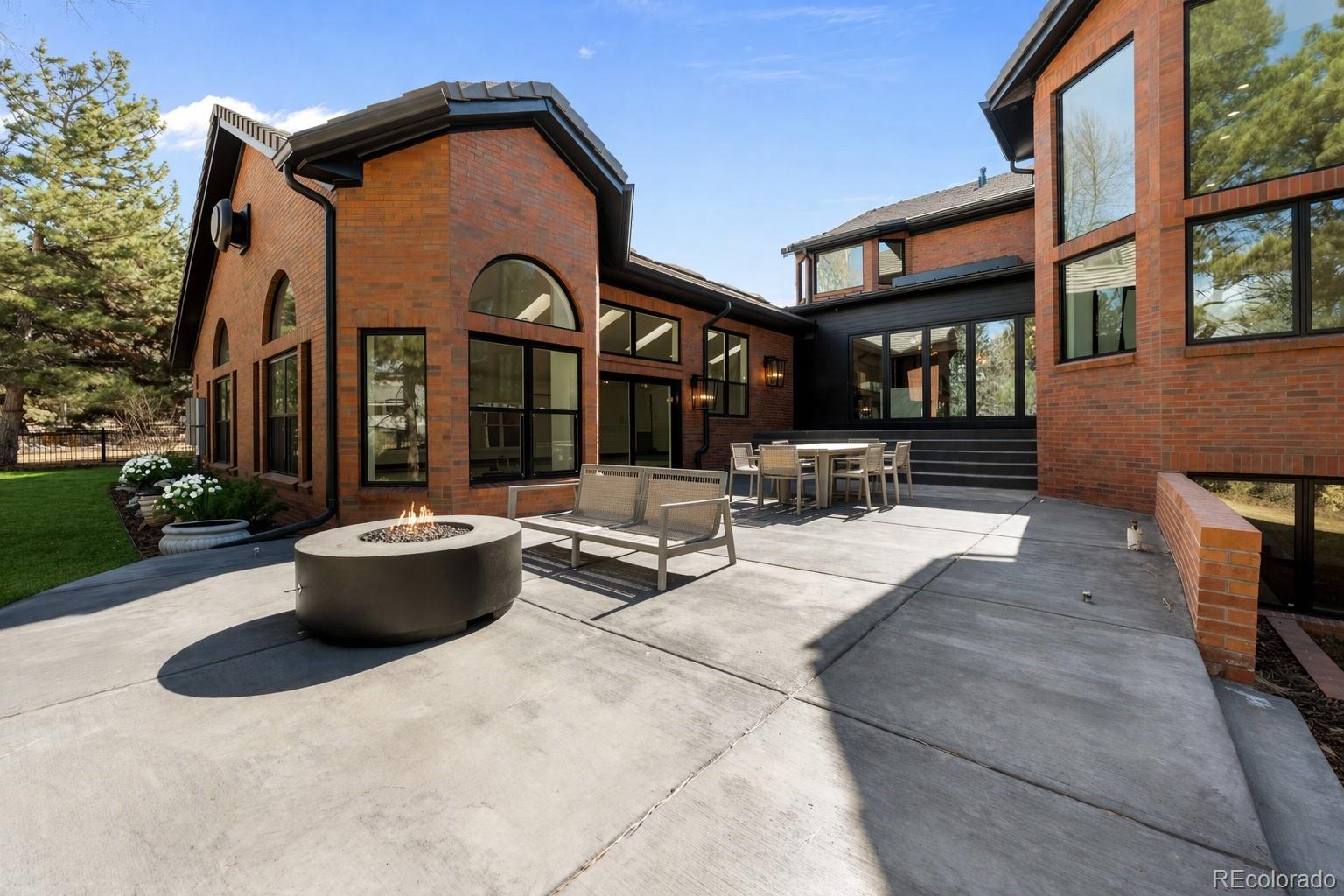 2215 Cherry Hills Farm Drive