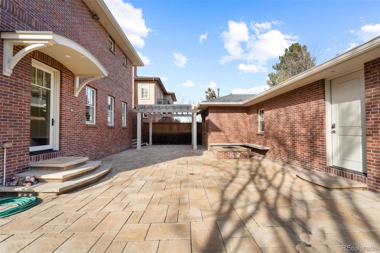 3301 E Warren Avenue