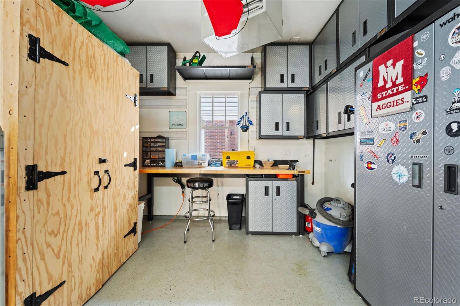 3301 E Warren Avenue