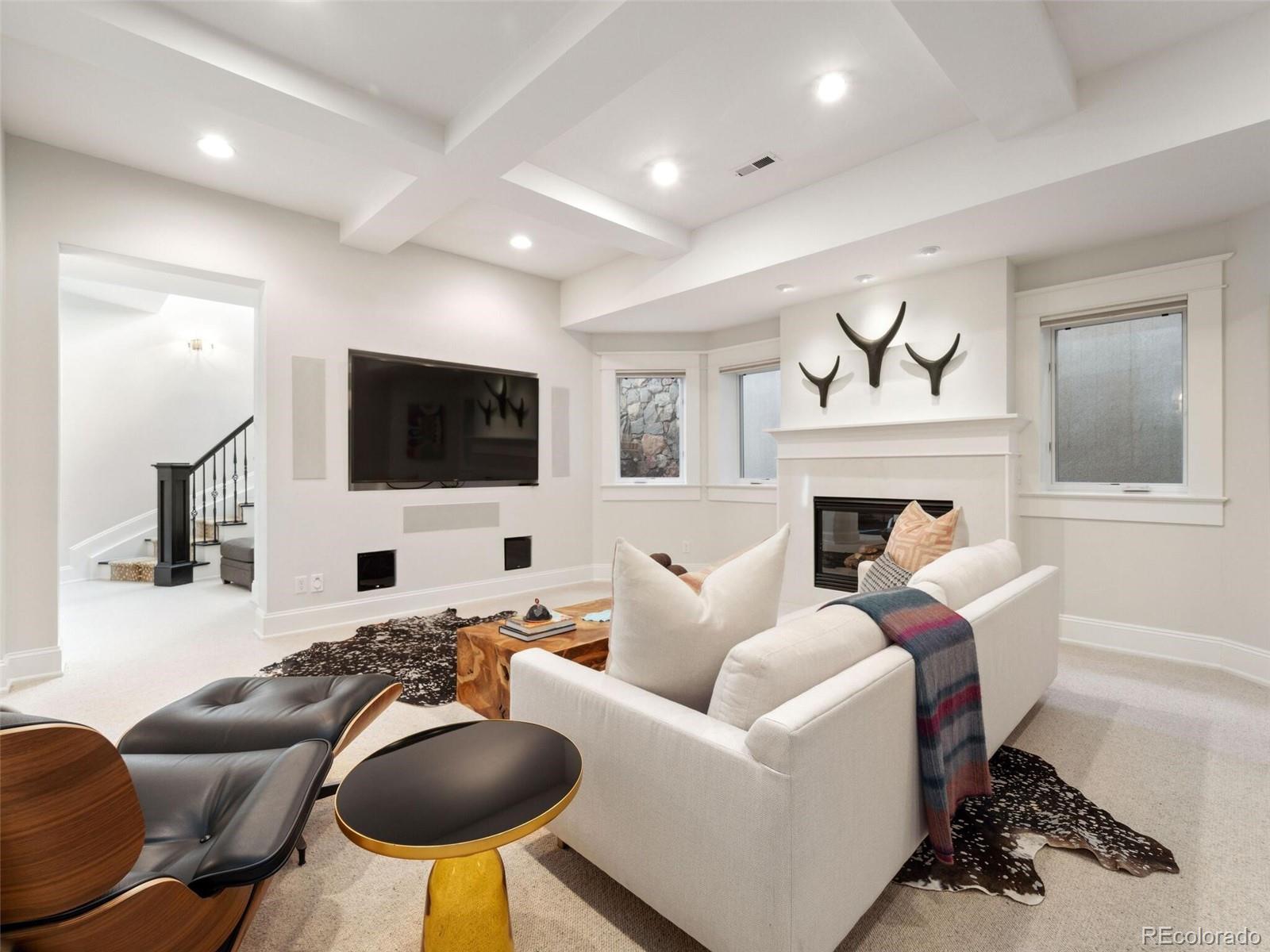 3301 E Warren Avenue