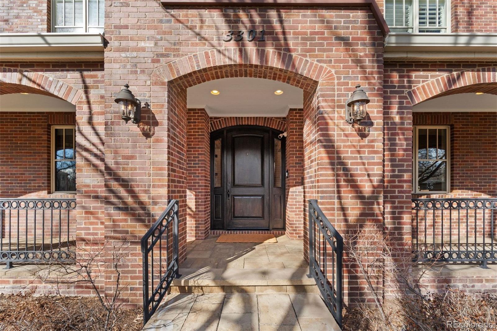 3301 E Warren Avenue