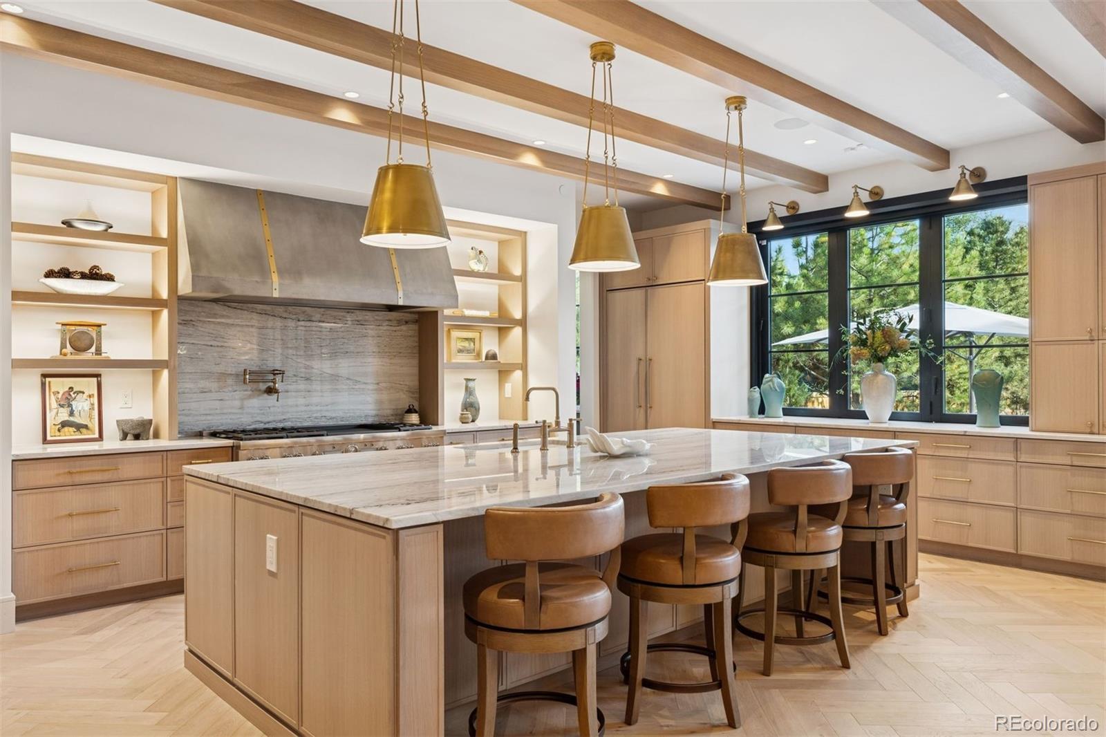 1000 E Stanford Avenue