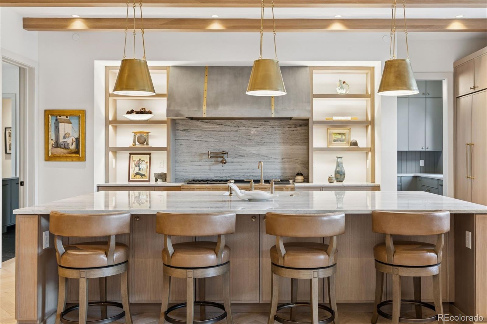 1000 E Stanford Avenue