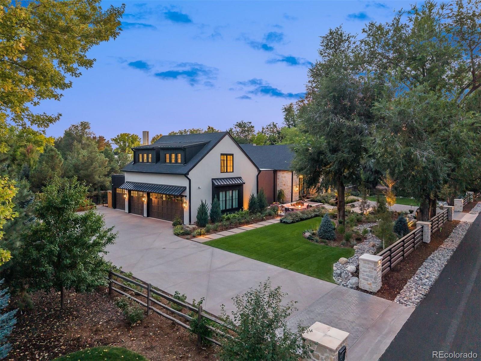 1000 E Stanford Avenue