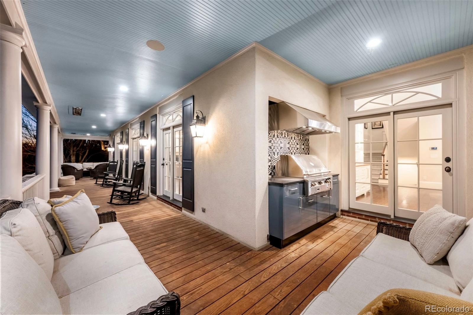 1190 E Kenyon Avenue